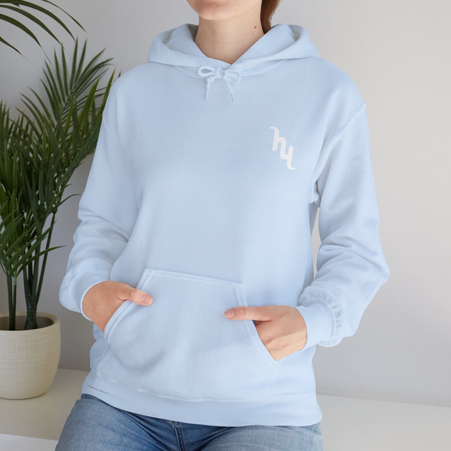 Hewwi Unisex Heavy Blend™ Hooded Sweatshirt